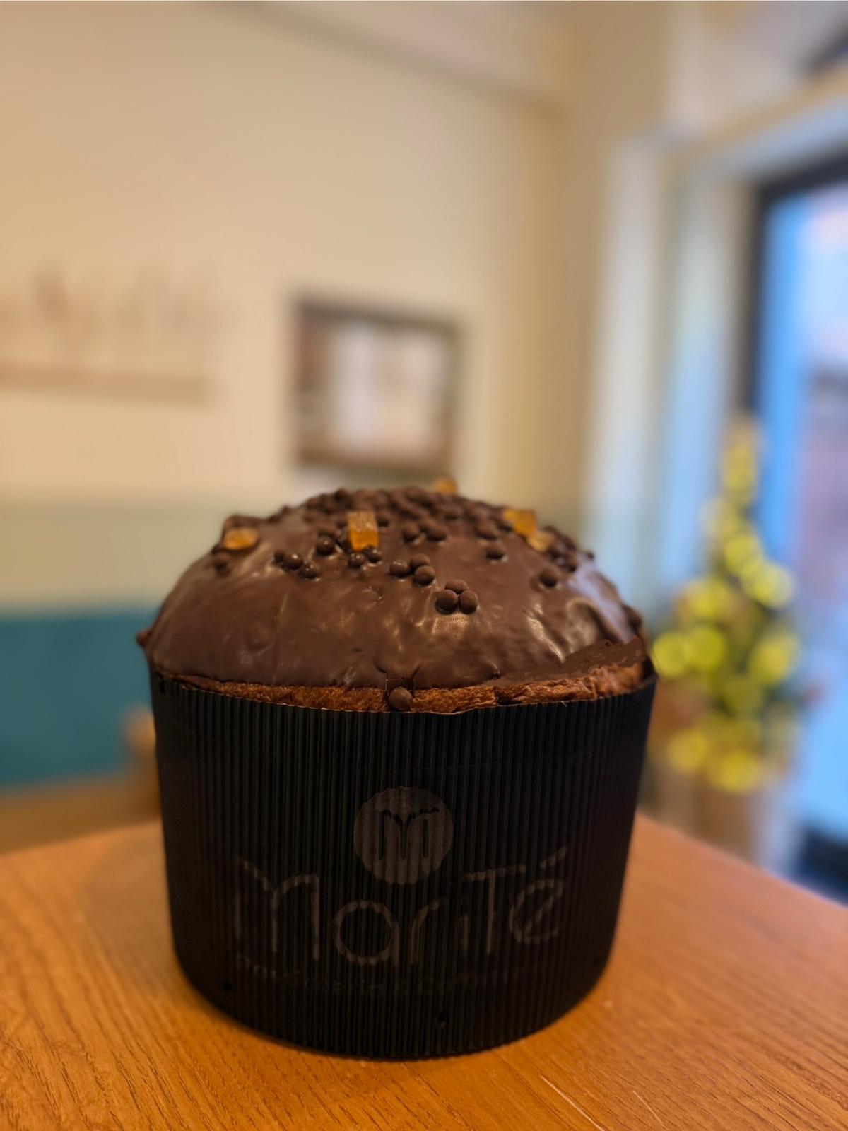 Panettone al pere e cioccolato